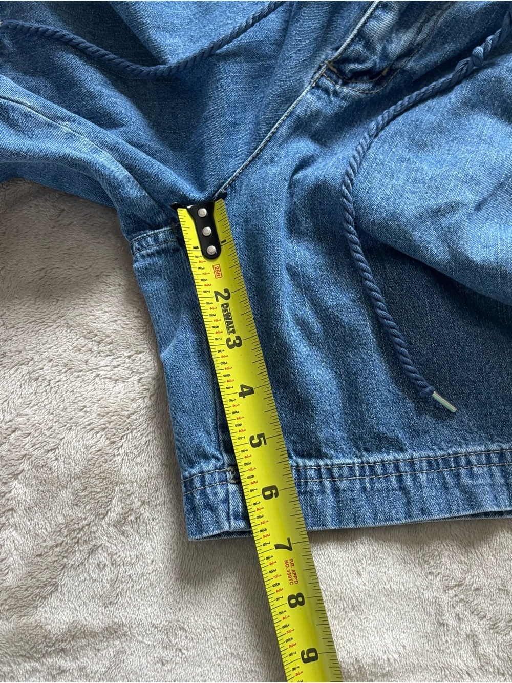 Vintage White Stag Medium Wash Denim Cargo Shorts Size 6 - Picture 6 of 7